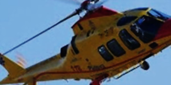 Un 14enne è rimasto ferito in un grave incidente stradale sulla Comiso Vittoria: è stato trasportato d’urgenza a Catania in elisoccorso