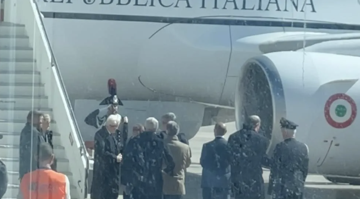 Per la prima volta nella sua storia l’aeroporto di Comiso ha ospitato un capo dello Stato