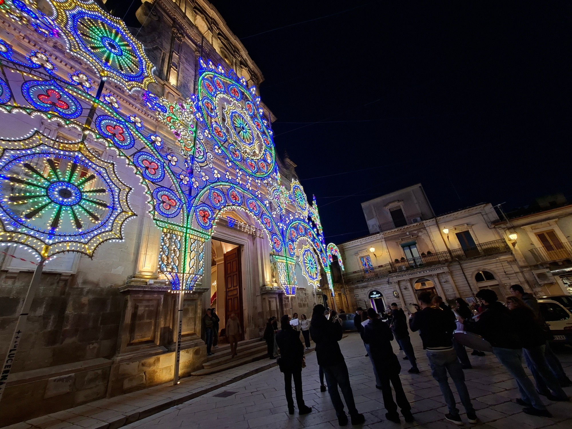 Maria Santissima delle Grazie, la festa entra nel vivo a Chiaramonte Gulfi