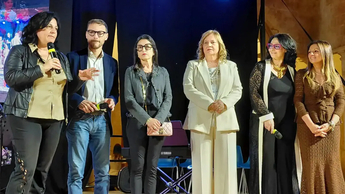 Comiso Connessioni studentesche scuole e istituti coinvolti evento 2026