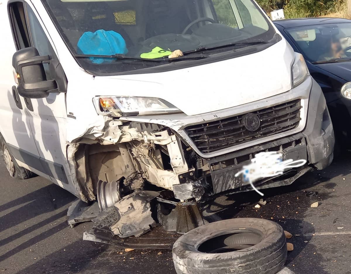 Comiso, incidente sulla strada per Ragusa: traffico deviato