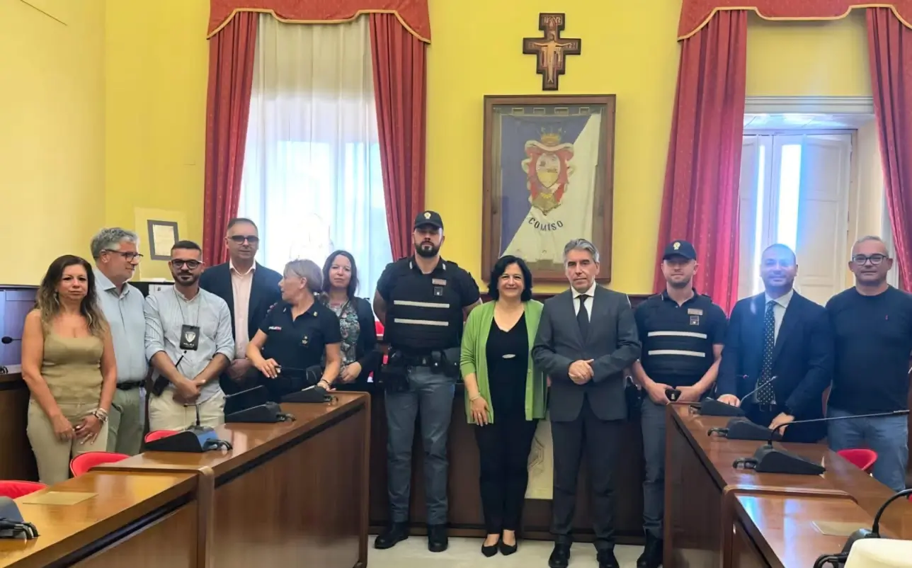 Giubbotti antiproiettile Polizia di Stato a Comiso | Quotidiano di Ragusa