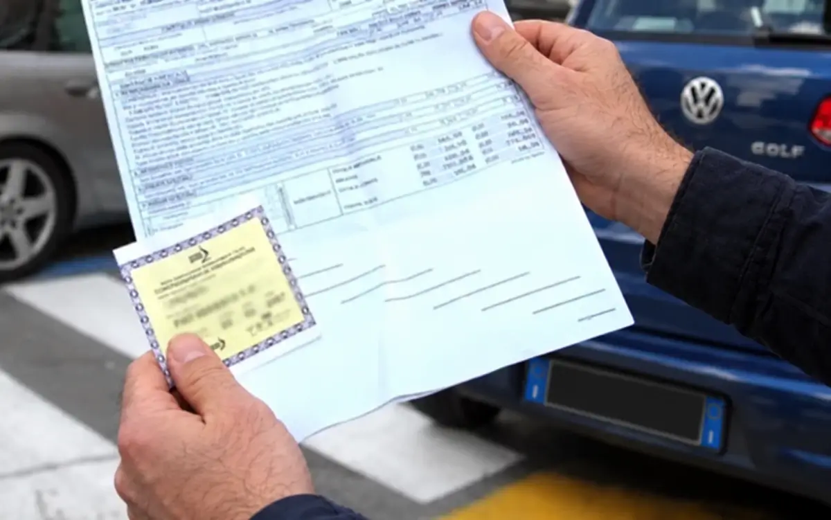 Truffa della polizza auto online a Comiso, denunciata una 40enne | Quotidiano di Ragusa
