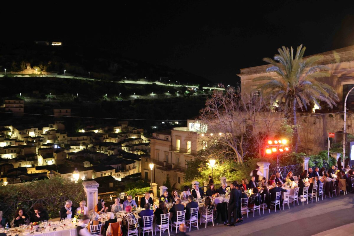 ‘100 a Tavola’ si fa in 3 con le tappe di Modica, Ragusa e Comiso