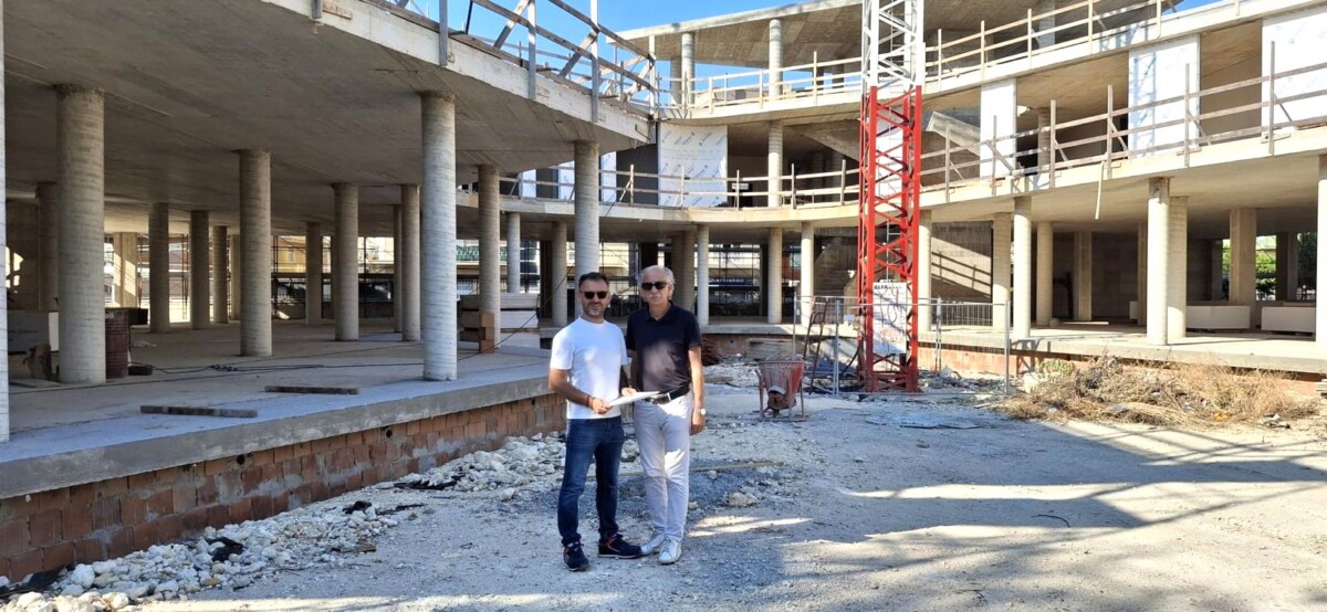 Cantieri a Comiso. Sopralluogo all'edificio scolastico Pirandello