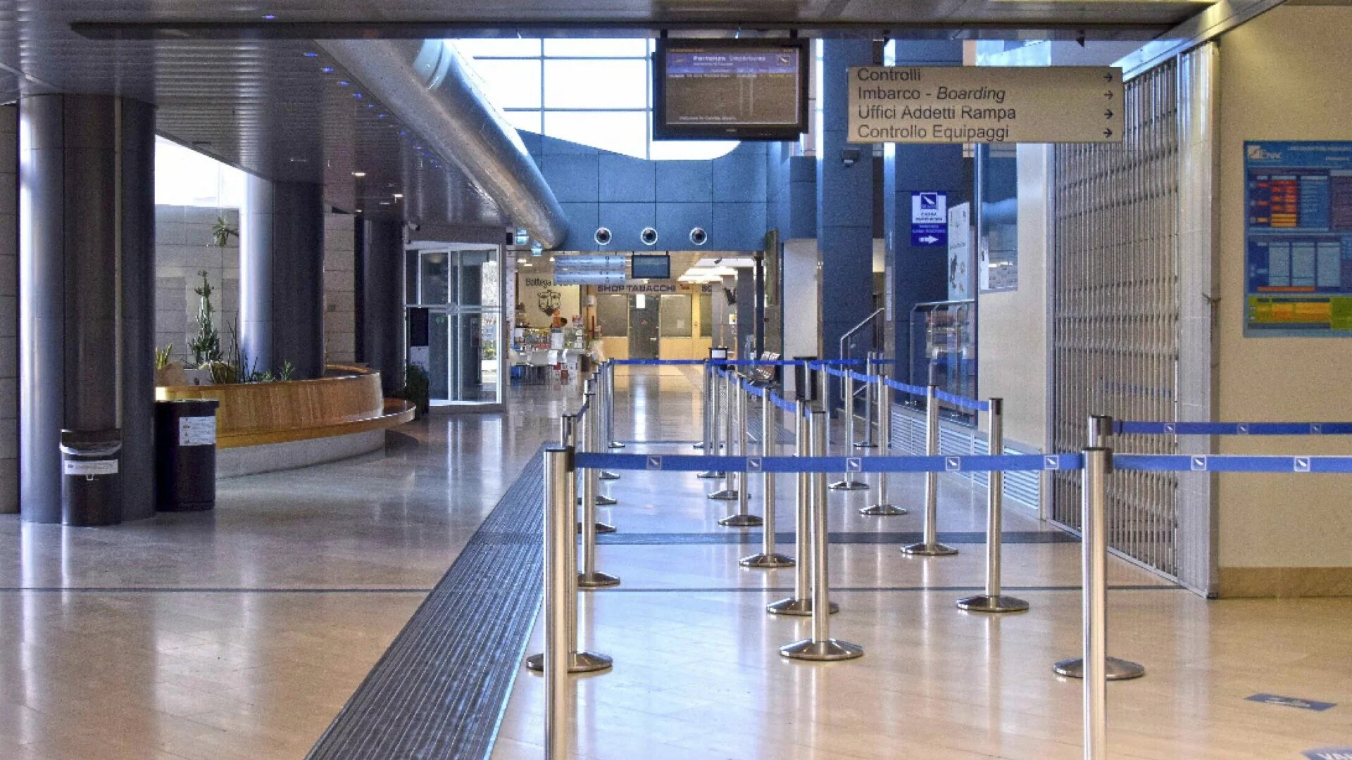 Ecco perchè l'aeroporto di Comiso non funziona. L'analisi di Franz Cannizzo, esperto di turismo