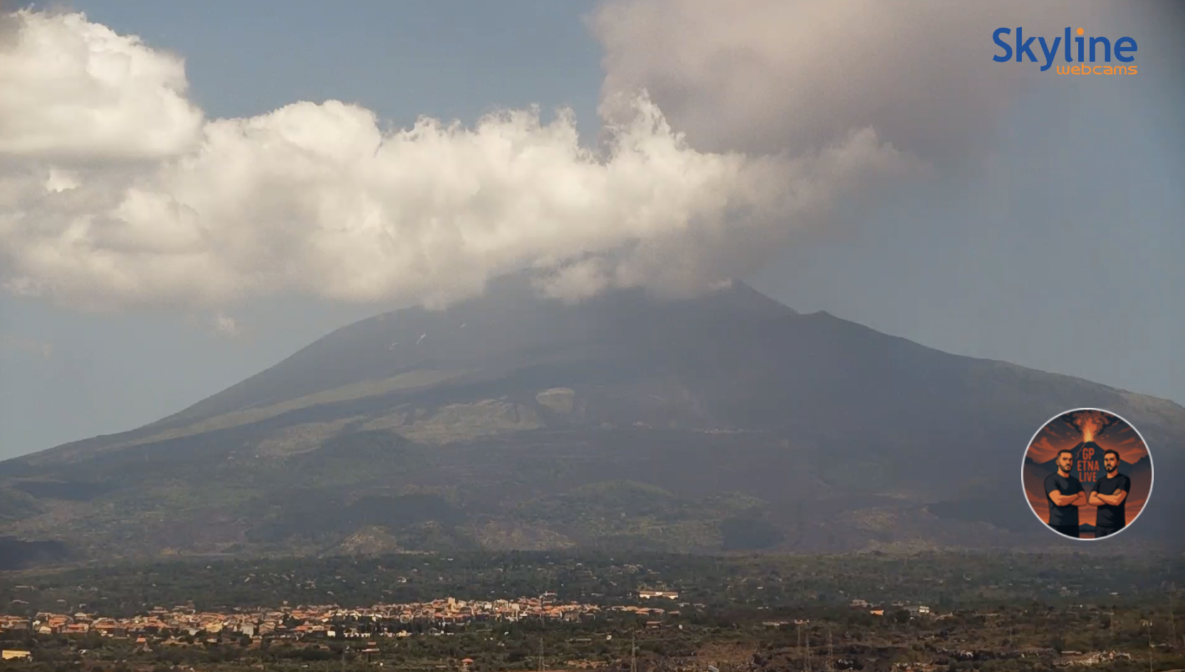 Tra Etna e sciopero è domenica nera nei cieli siciliani: stop agli arrivi a Catania fino a stasera