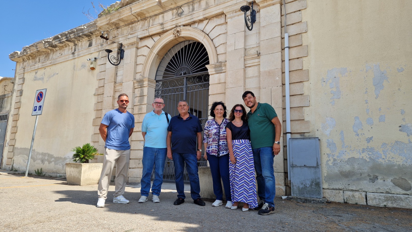 A Comiso al via il restauro del cimitero: 40 mila euro per restituire decoro al prospetto monumentale